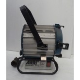 Arri Fresnel 2kW